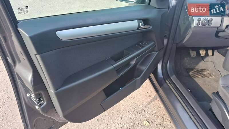 Универсал Opel Astra 2009 в Бахмаче