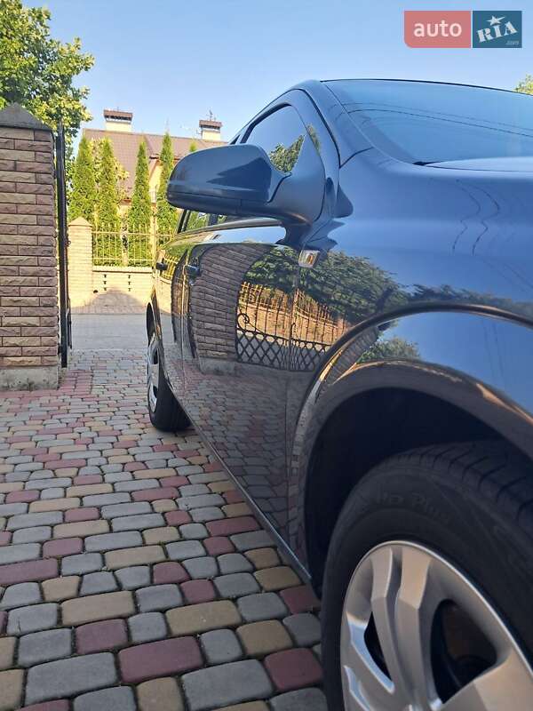 Хетчбек Opel Astra 2011 в Луцьку