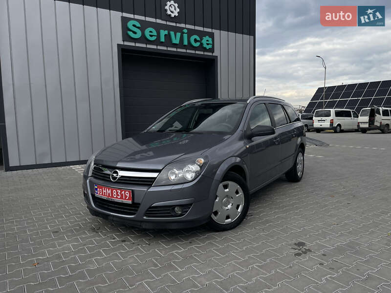 Універсал Opel Astra 2006 в Володимирі