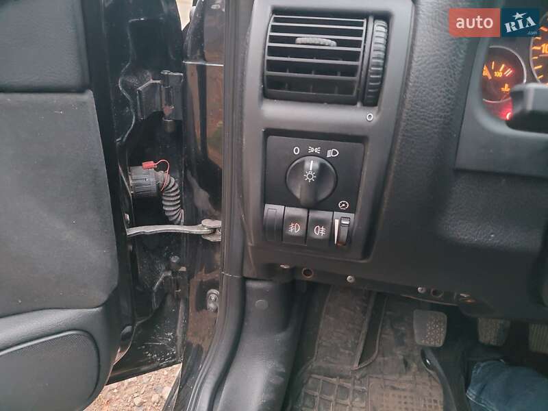 Седан Opel Astra 2002 в Черновцах