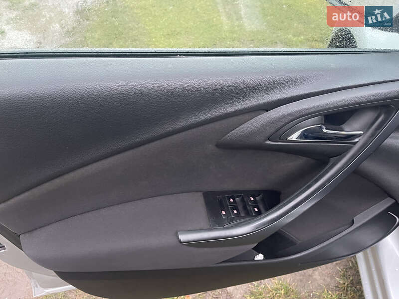 Универсал Opel Astra 2014 в Ровно фото 29 Универсал Opel Astra 2014 в Ровно