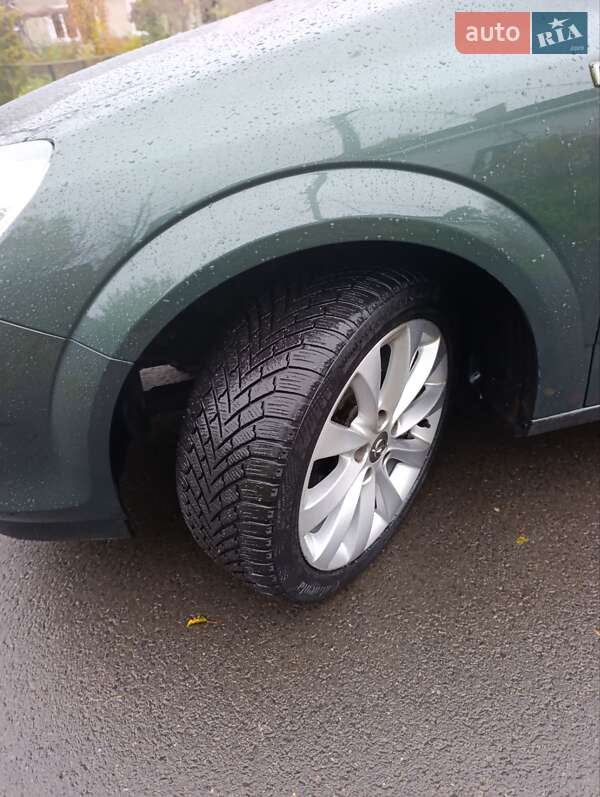 Универсал Opel Astra 2009 в Луцке фото 15 Универсал Opel Astra 2009 в Луцке