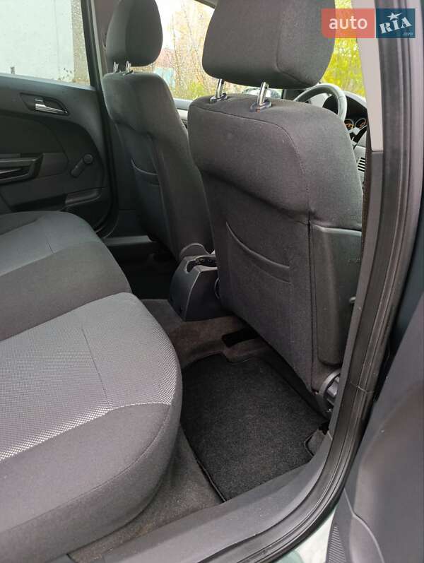 Универсал Opel Astra 2009 в Луцке фото 44 Универсал Opel Astra 2009 в Луцке