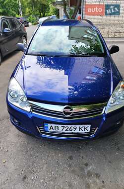 Універсал Opel Astra 2009 в Вінниці