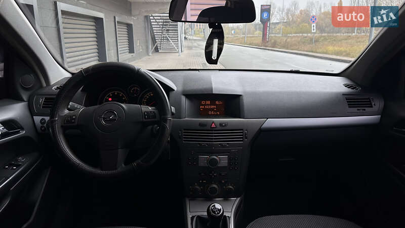 Универсал Opel Astra 2005 в Киеве фото 12 Универсал Opel Astra 2005 в Киеве