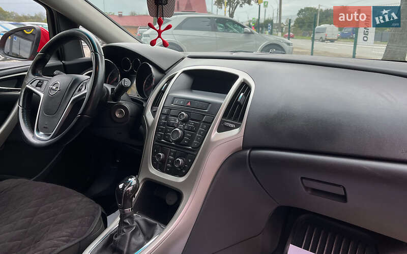 Универсал Opel Astra 2011 в Коломые фото 16 Универсал Opel Astra 2011 в Коломые