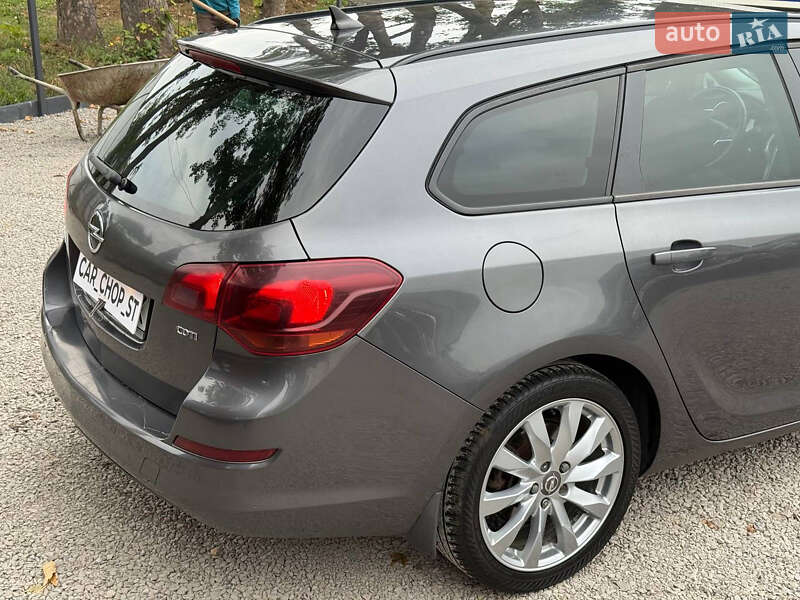 Универсал Opel Astra 2011 в Стрые фото 15 Универсал Opel Astra 2011 в Стрые