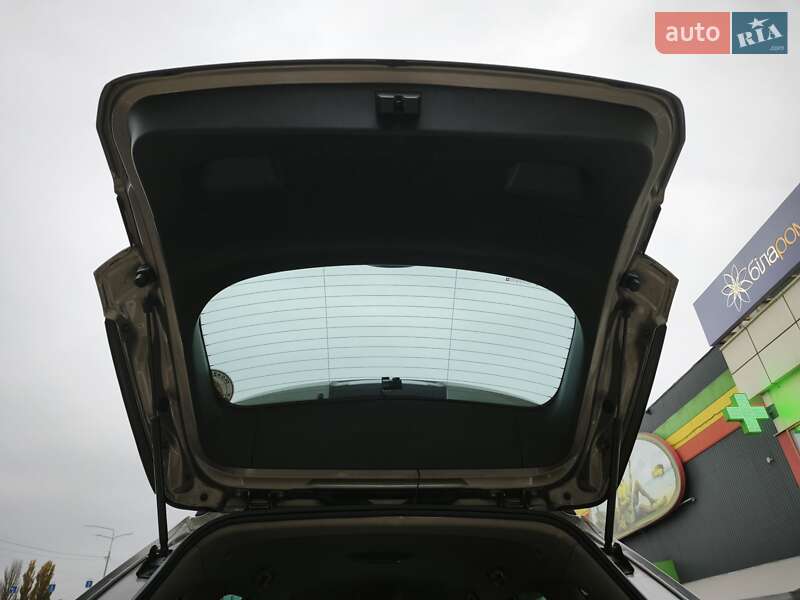 Универсал Opel Astra 2017 в Броварах фото 15 Универсал Opel Astra 2017 в Броварах