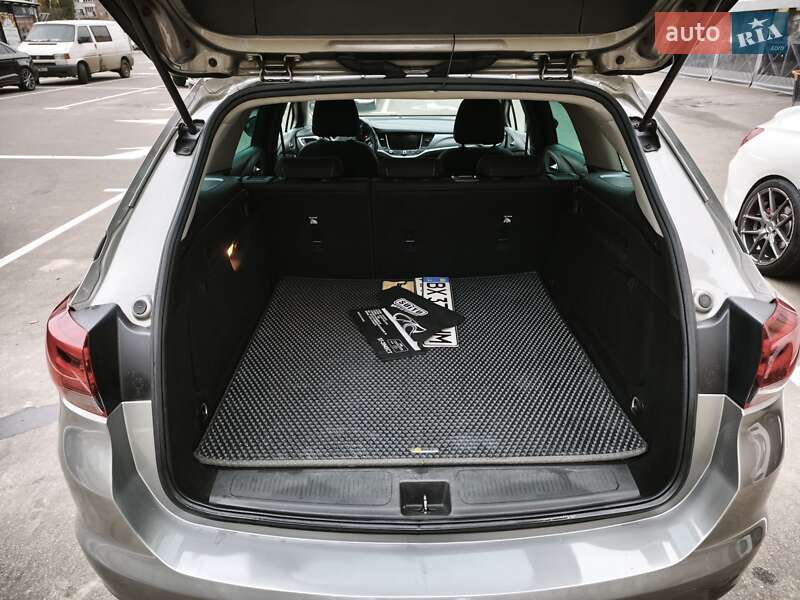 Универсал Opel Astra 2017 в Броварах фото 18 Универсал Opel Astra 2017 в Броварах