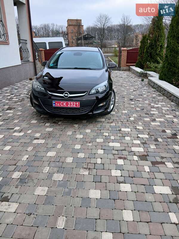 Универсал Opel Astra 2012 в Христиновке фото 3 Универсал Opel Astra 2012 в Христиновке
