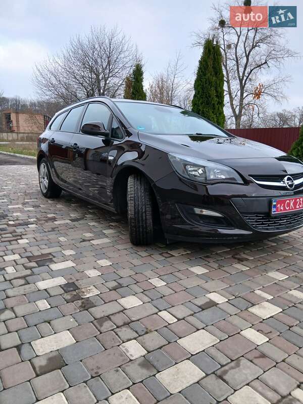 Универсал Opel Astra 2012 в Христиновке фото 6 Универсал Opel Astra 2012 в Христиновке