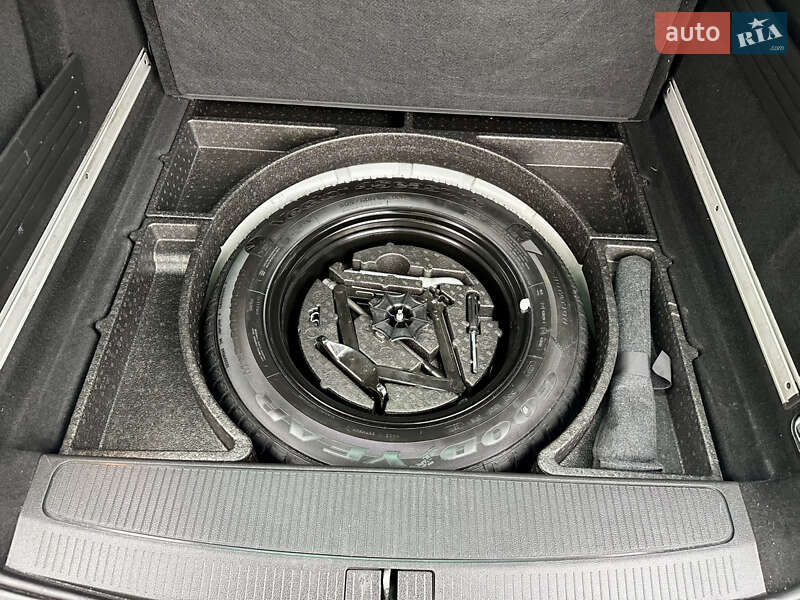 Универсал Opel Astra 2011 в Дубно