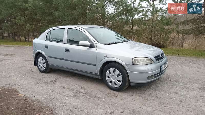 Хетчбек Opel Astra 2003 в Прилуках фото 2 Хетчбек Opel Astra 2003 в Прилуках