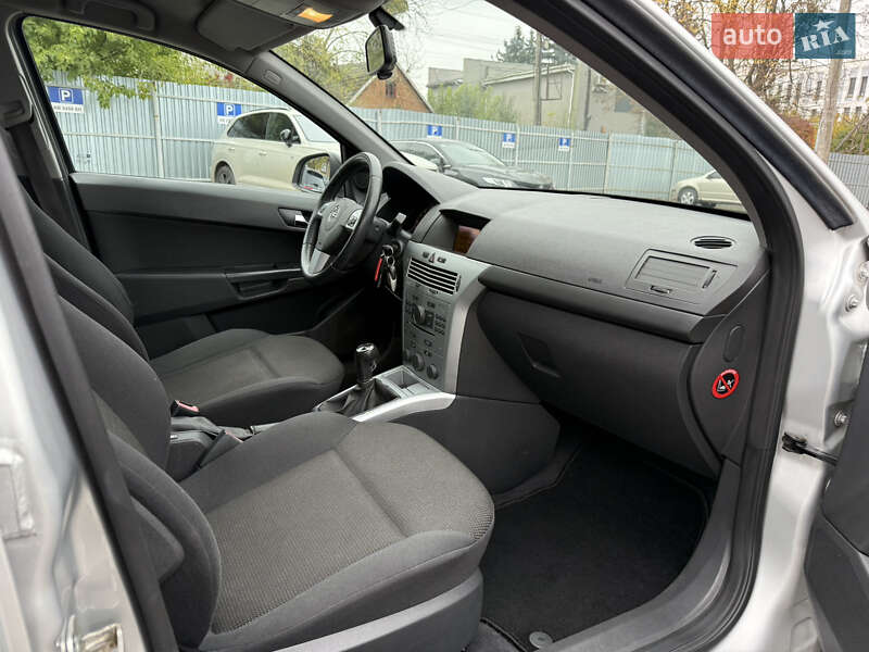 Універсал Opel Astra 2010 в Вінниці фото 45 Універсал Opel Astra 2010 в Вінниці