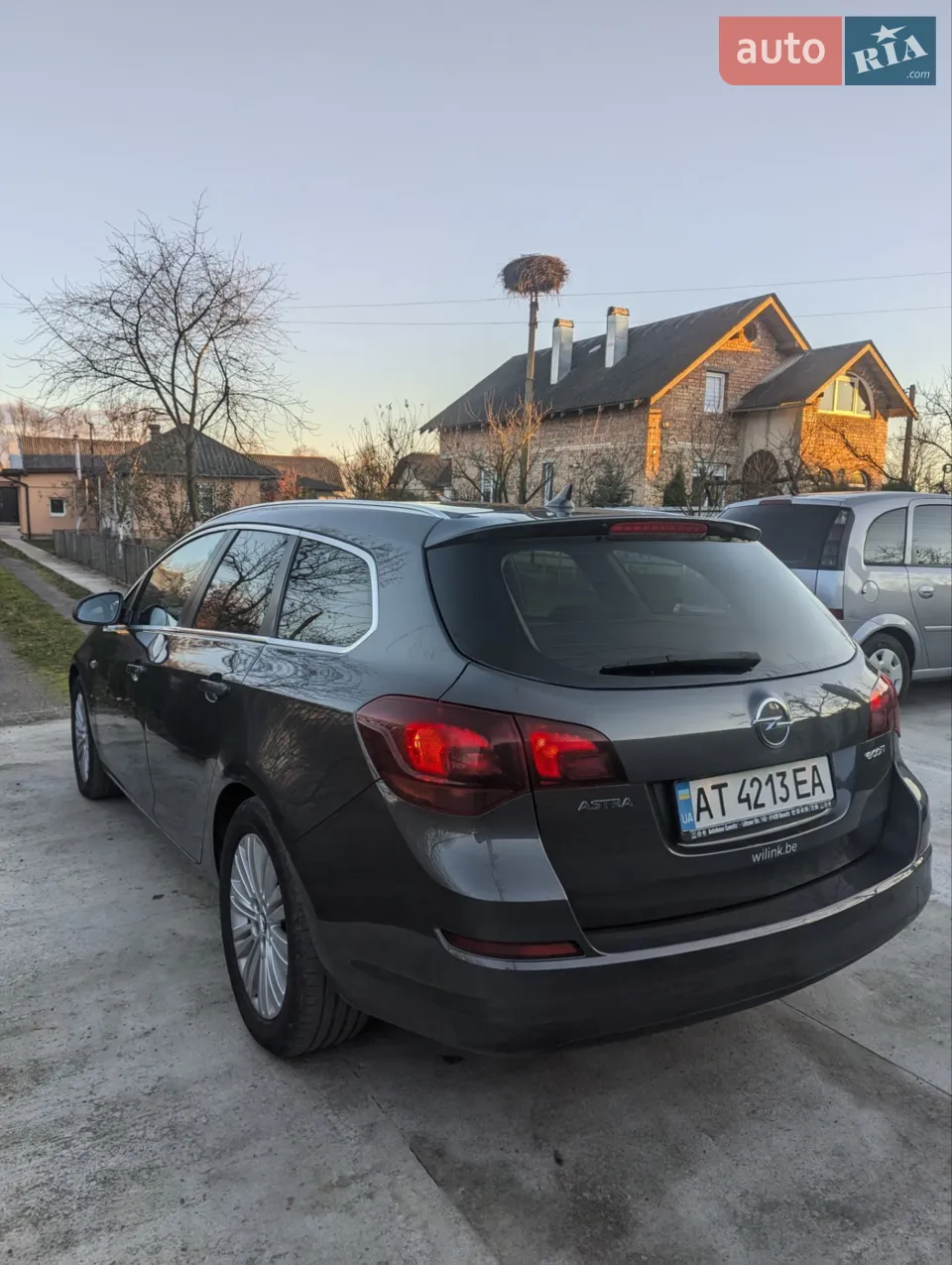 2010 Opel Astra - мініатюра 13