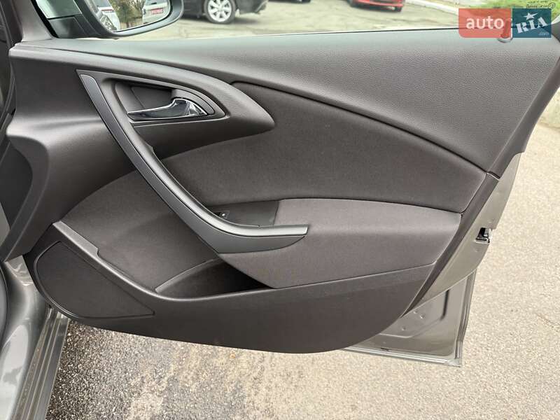 Седан Opel Astra 2020 в Одессе