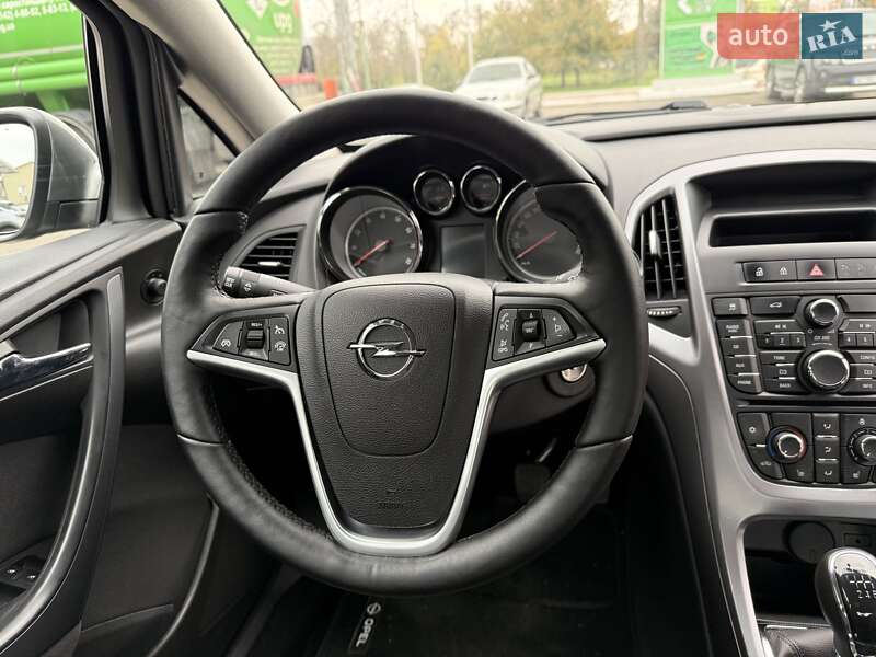 Седан Opel Astra 2020 в Одессе