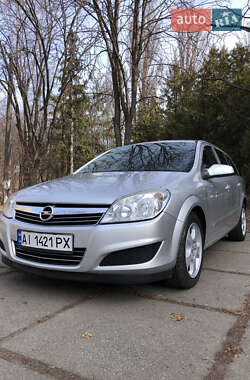 Універсал Opel Astra 2009 в Києві
