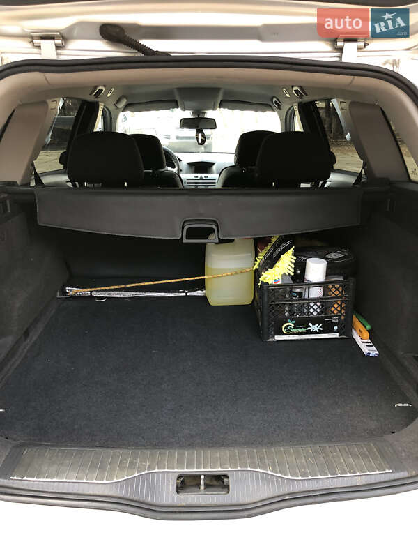 Универсал Opel Astra 2009 в Киеве