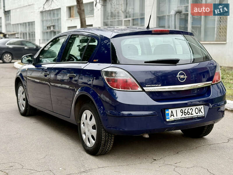 Хетчбек Opel Astra 2011 в Вінниці