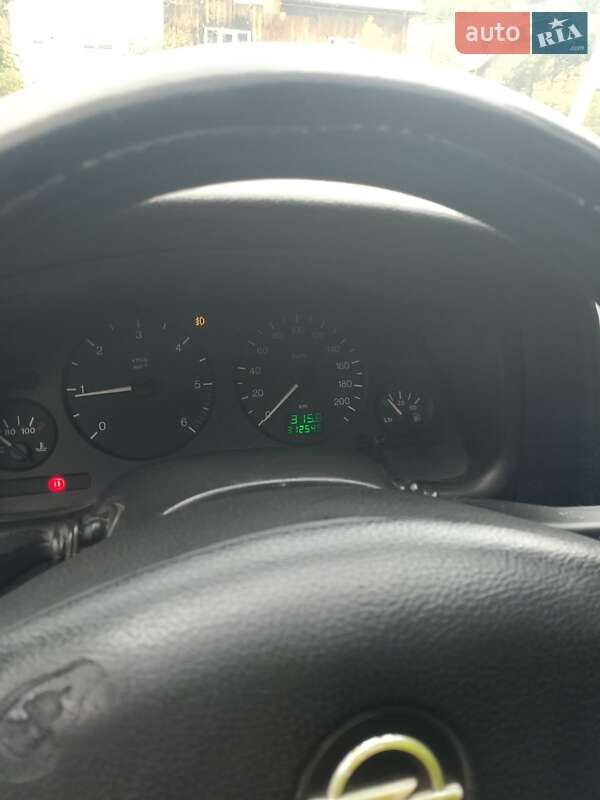 Хэтчбек Opel Astra 1998 в Хырове фото Хэтчбек Opel Astra 1998 в Хырове