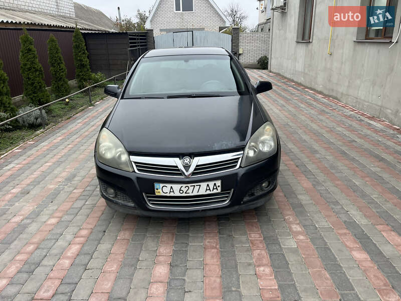 Opel Astra 2012 Opel Astra 2012