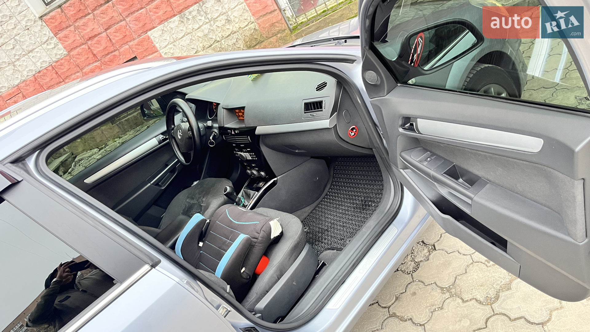 2010 Opel Astra - мініатюра 12