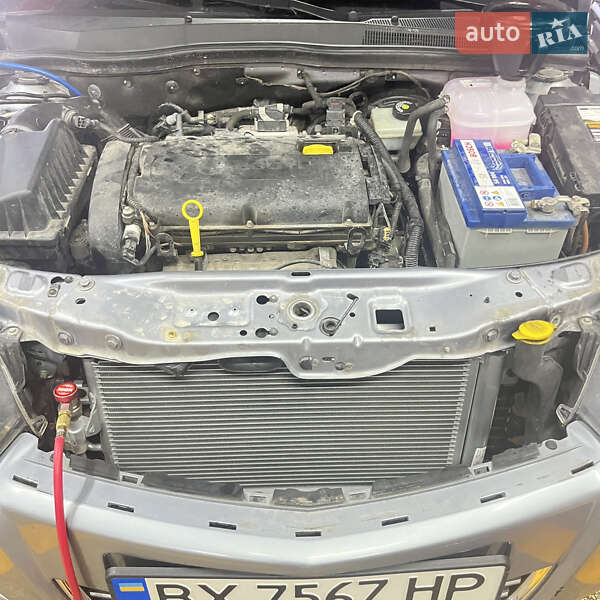 Універсал Opel Astra 2010 в Кам'янець-Подільському