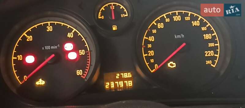 Универсал Opel Astra 2009 в Хусте