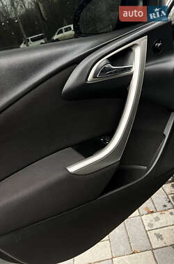 Універсал Opel Astra 2011 в Хмельницькому