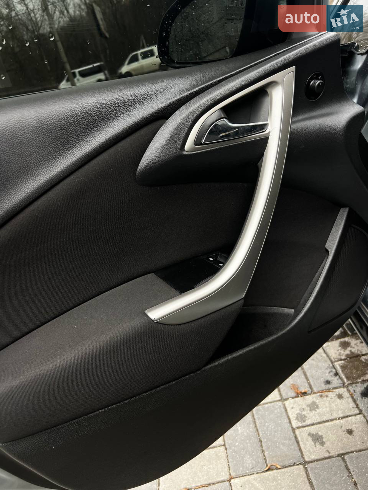 2011 Opel Astra - мініатюра 21