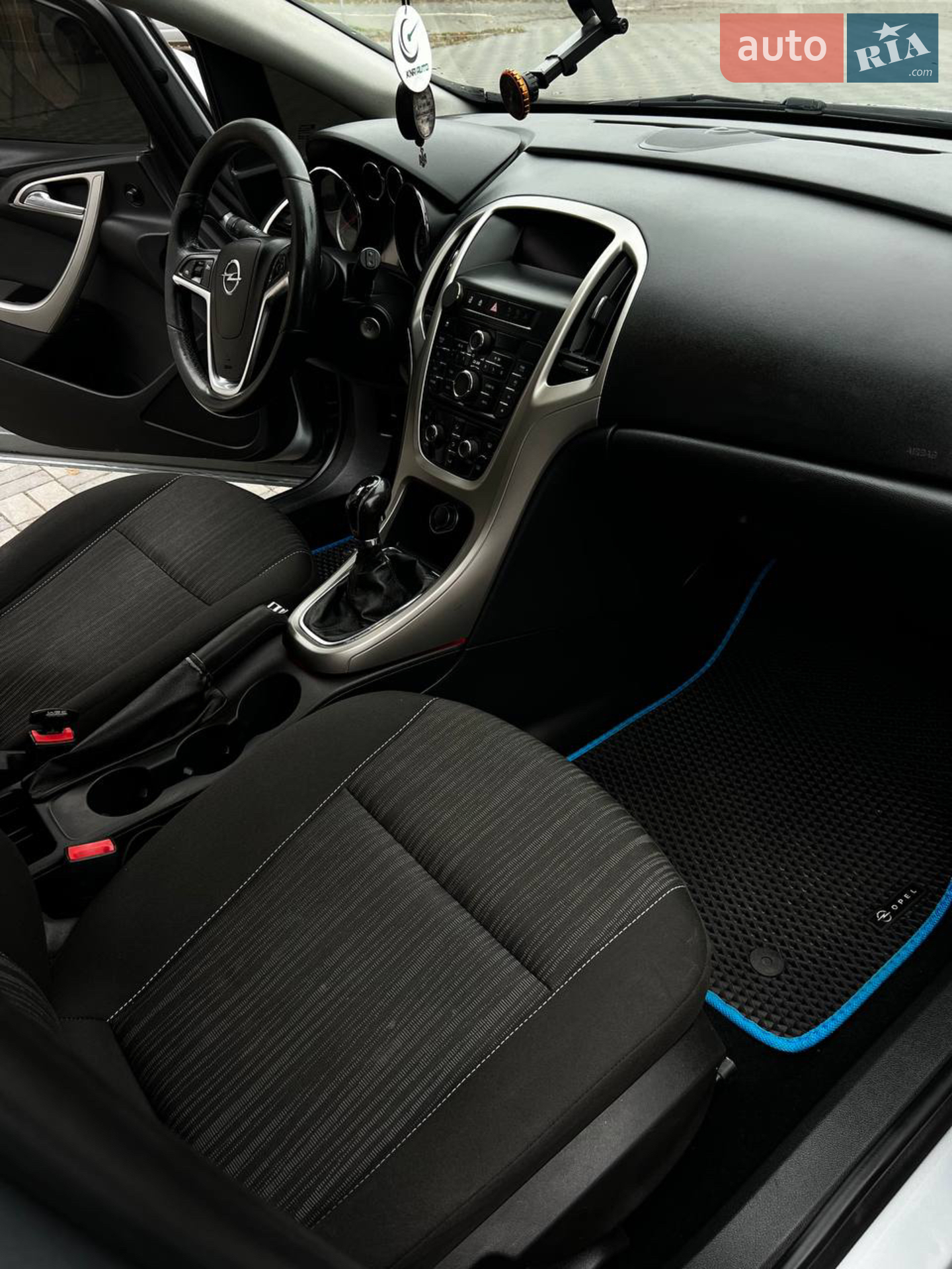 2011 Opel Astra - мініатюра 24