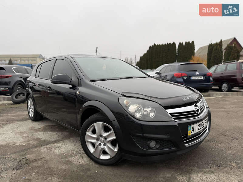 Хетчбек Opel Astra 2012 в Білій Церкві