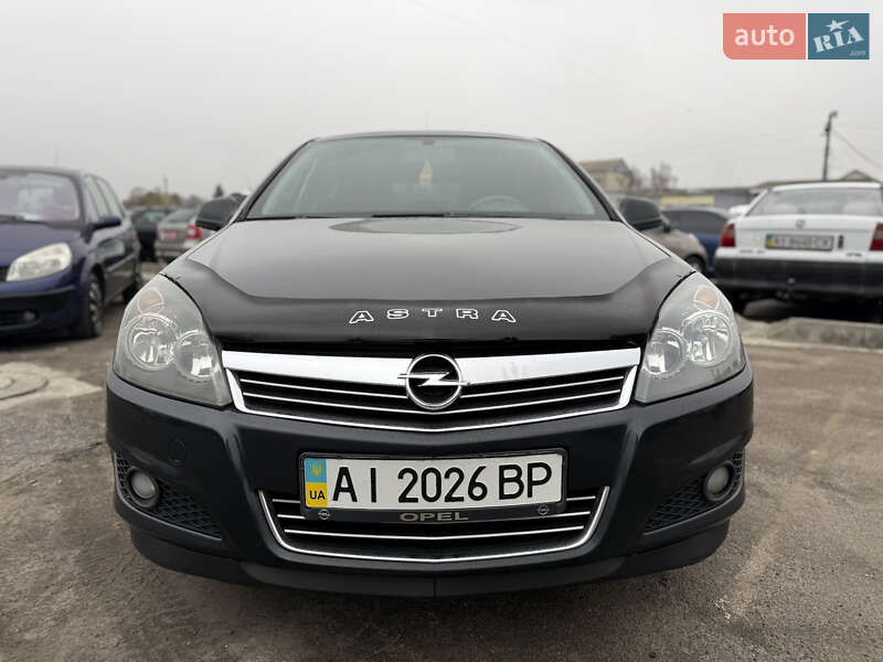 Хетчбек Opel Astra 2012 в Білій Церкві