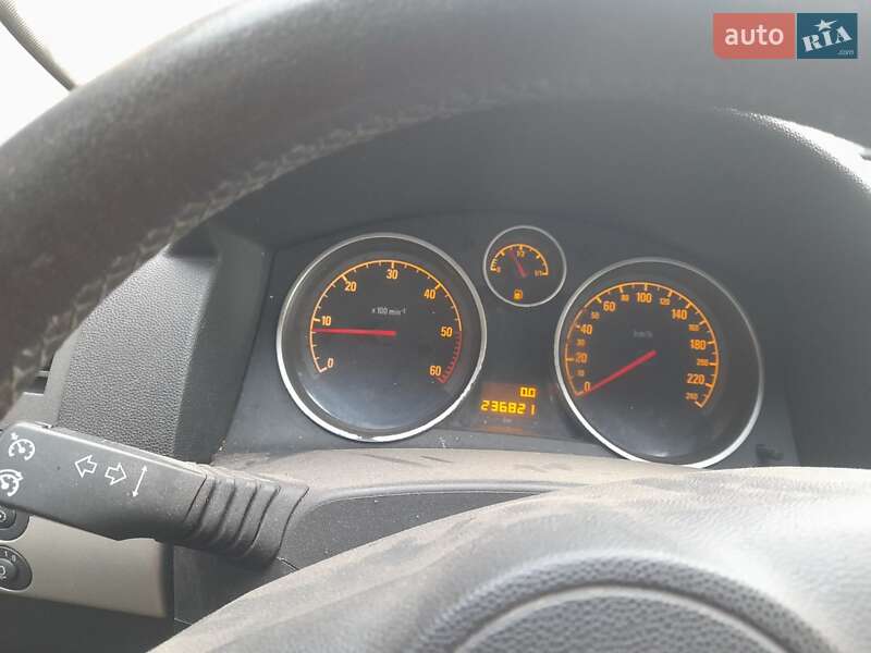 Универсал Opel Astra 2007 в Дубно фото 12 Универсал Opel Astra 2007 в Дубно