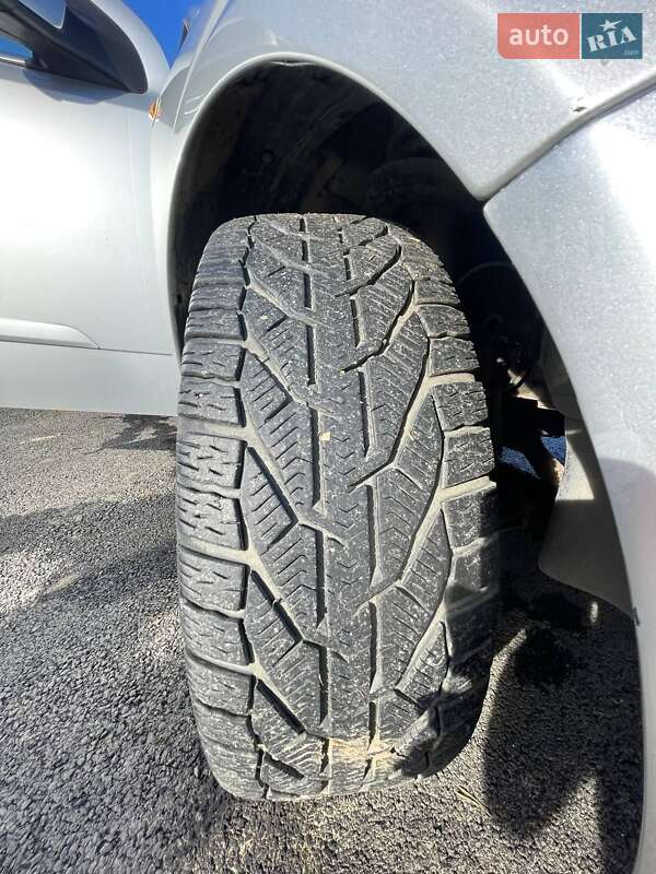 Хетчбек Opel Astra 2004 в Яремчі