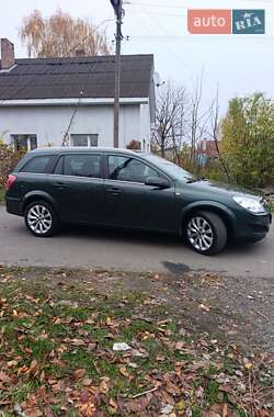 Универсал Opel Astra 2009 в Луцке