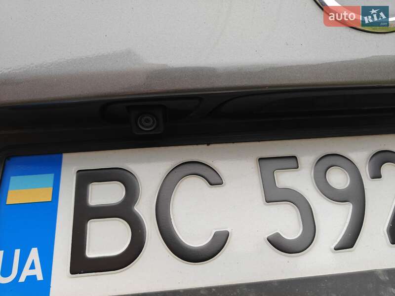 Універсал Opel Astra 2016 в Львові