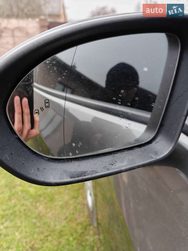 Універсал Opel Astra 2016 в Львові