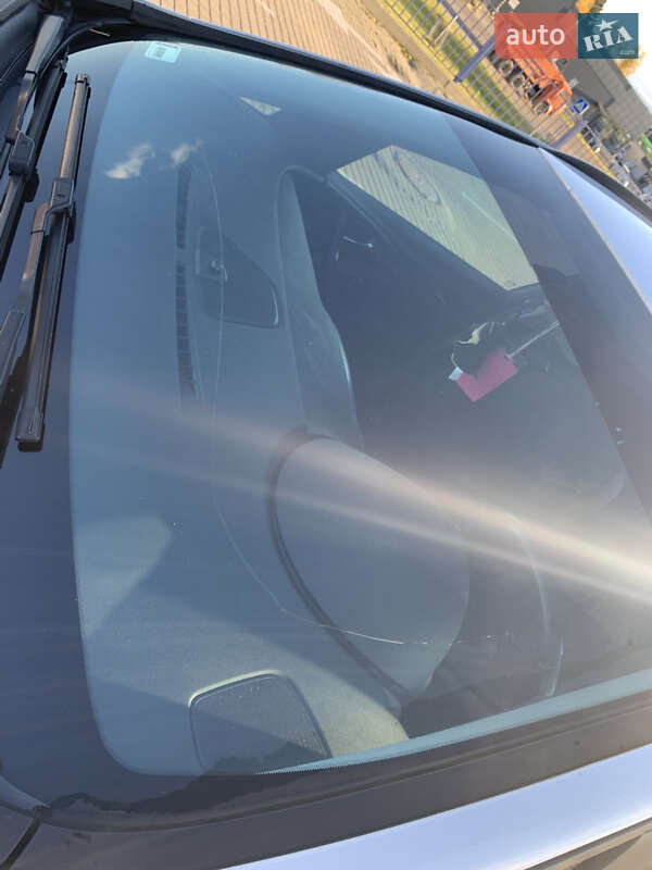 Універсал Opel Astra 2015 в Дрогобичі