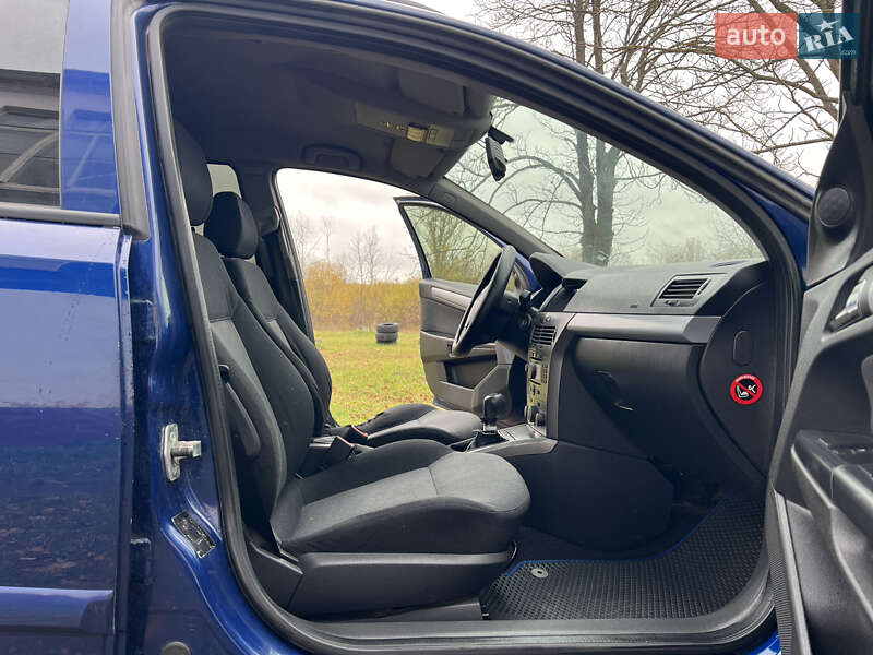 Універсал Opel Astra 2006 в Вапнярці