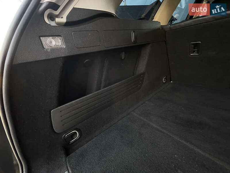 Універсал Opel Astra 2012 в Рівному