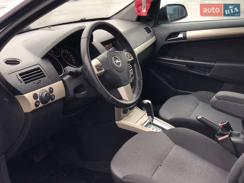 Универсал Opel Astra 2008 в Виннице