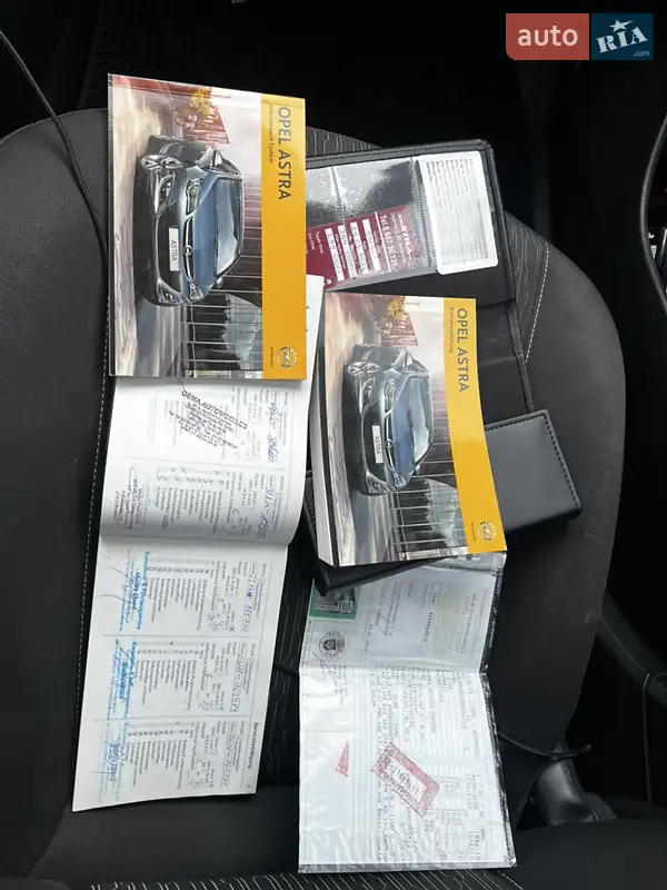 Универсал Opel Astra 2013 в Черновцах документ 2 фото Универсал Opel Astra 2013 в Черновцах документ