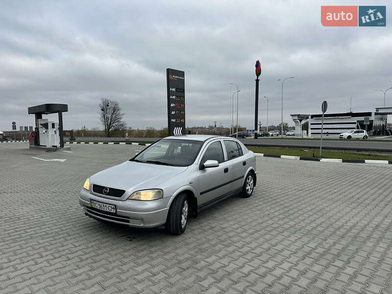 Хетчбек Opel Astra 1998 в Львові