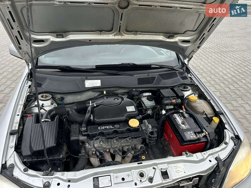 Хетчбек Opel Astra 1998 в Львові