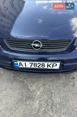 Хетчбек Opel Astra 2000 в Татарбунарах