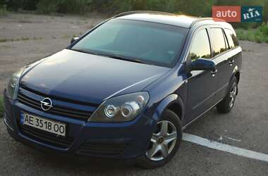 Універсал Opel Astra 2004 в Полтаві