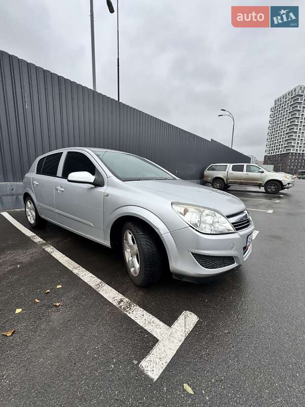 Хетчбек Opel Astra 2007 в Києві фото 23 Хетчбек Opel Astra 2007 в Києві