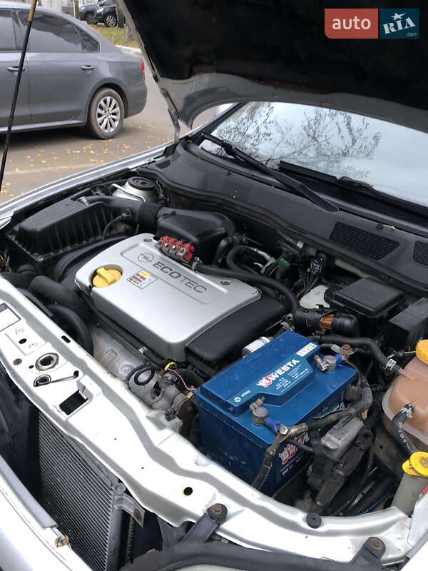 Хетчбек Opel Astra 1999 в Новомосковську фото 5 Хетчбек Opel Astra 1999 в Новомосковську